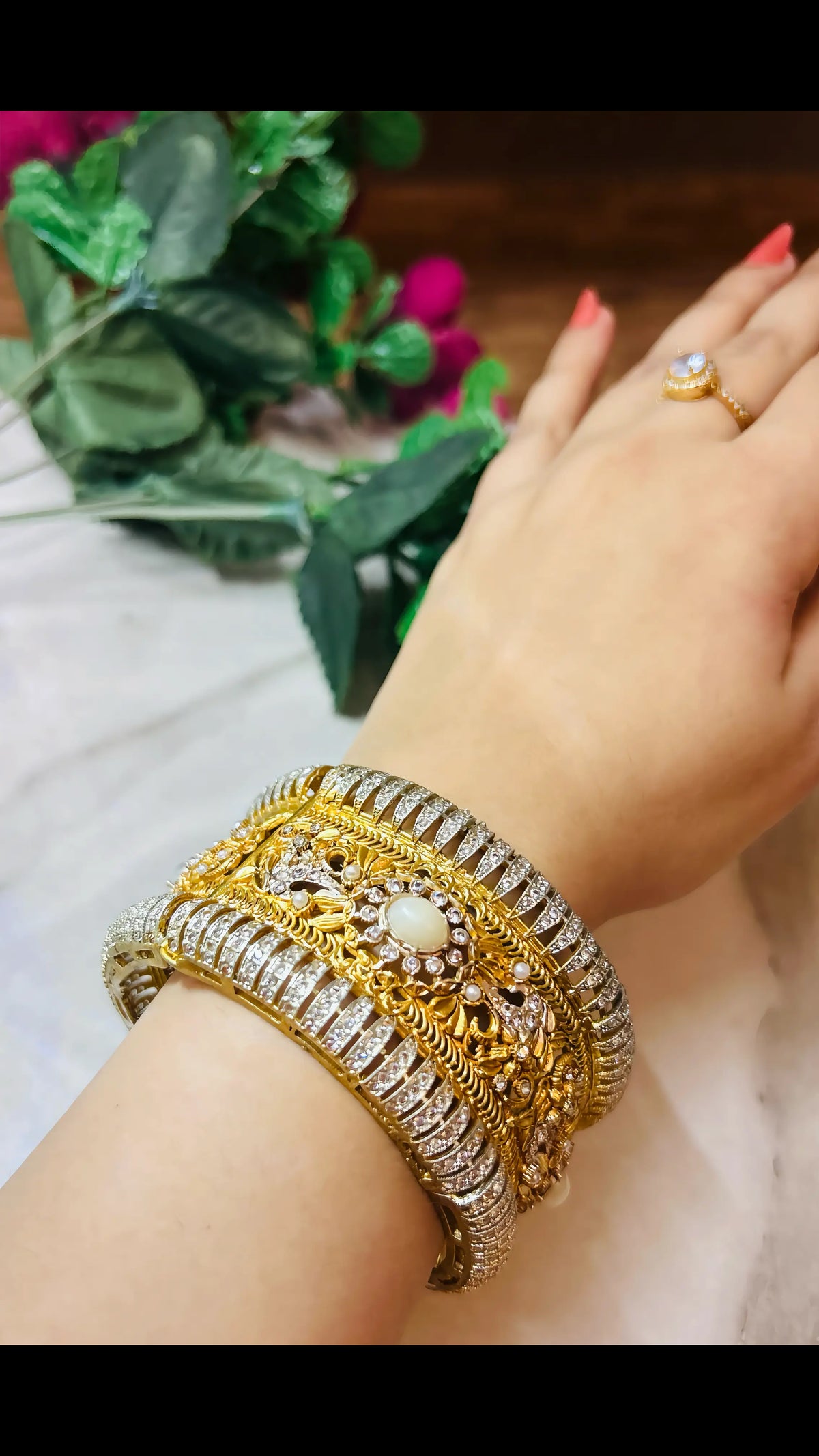 Mother of Pearl Cubic Zirconia Bangle - Rangreza Accessories