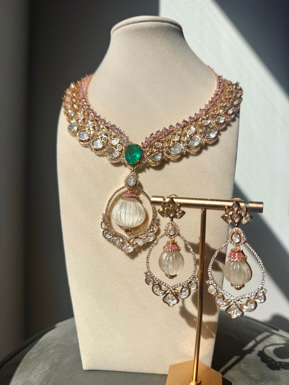 Mint Kundan Mother of Pearl Necklace Set - Rangreza Accessories