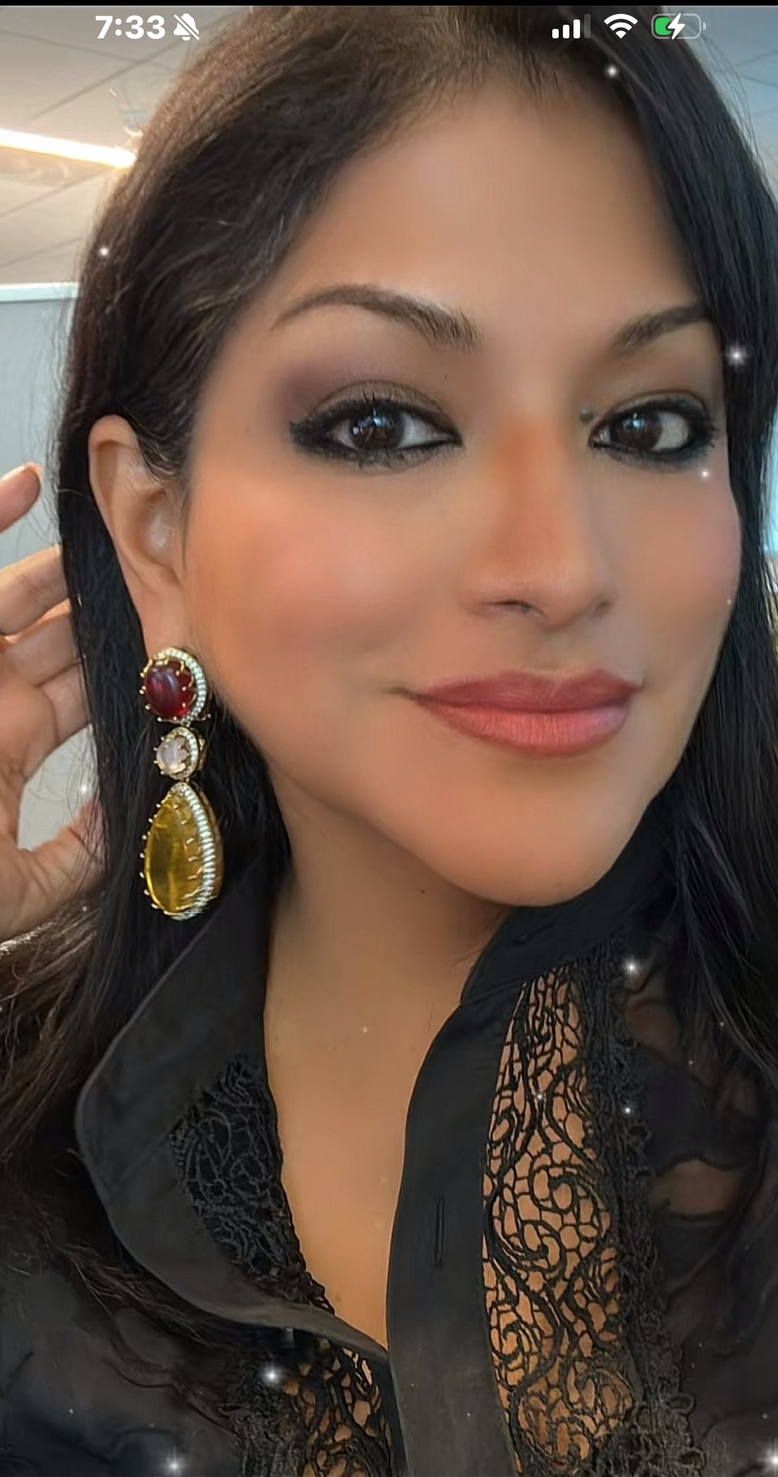 Naina Doublet Stone Earrings w Bird Motif