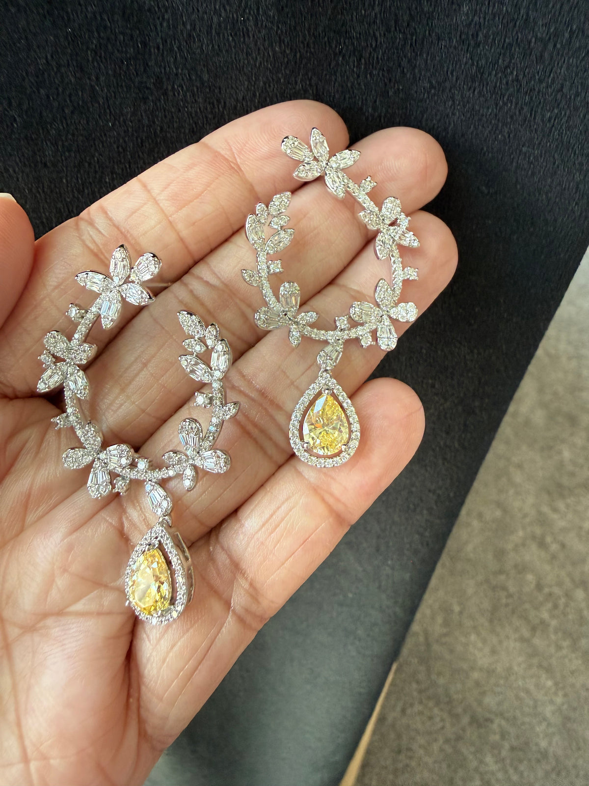 Crystal 18K White Gold Plated Statement Earrings - Rangreza Accessories