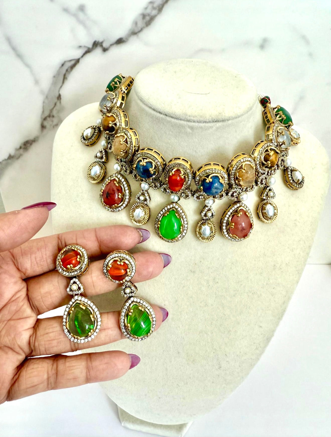 Ana Semi Precious Stone Choker Set w Studs, Premium Quality