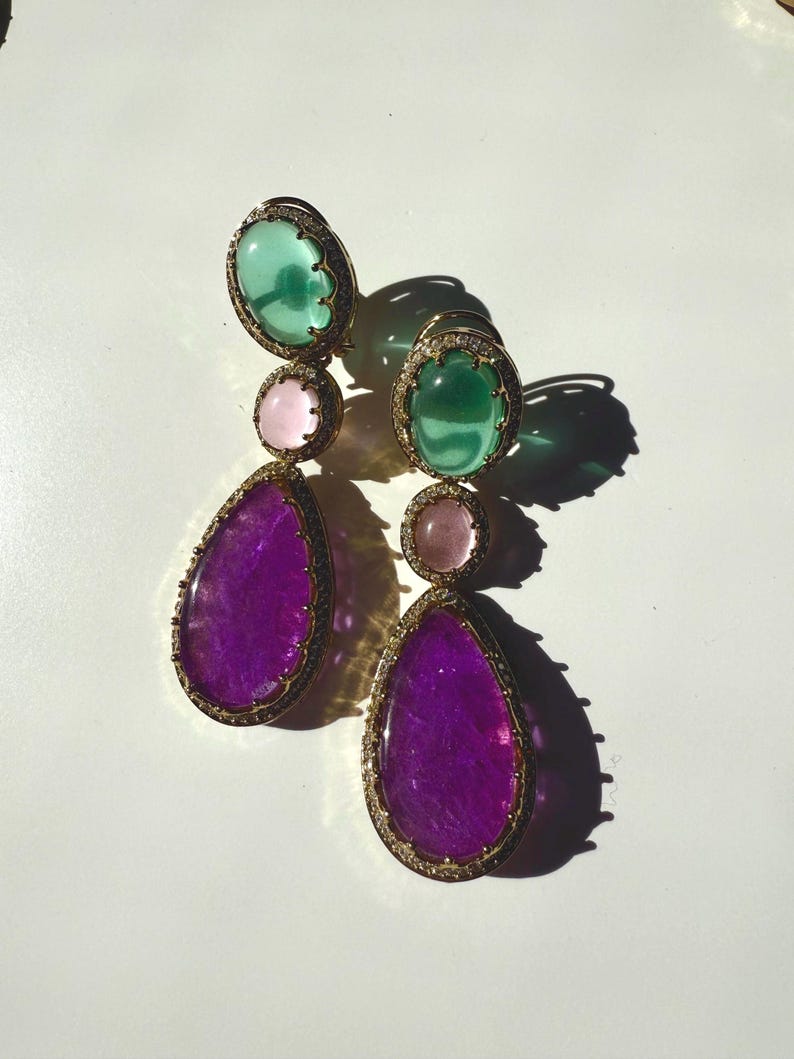 Naina Doublet Stone Earrings w Bird Motif